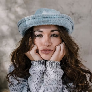 Clara